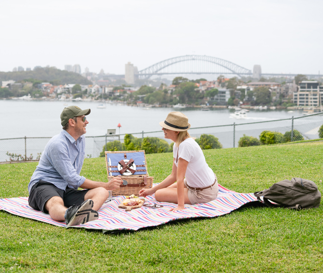 Single-column_Cockatoo-Island_01.jpg